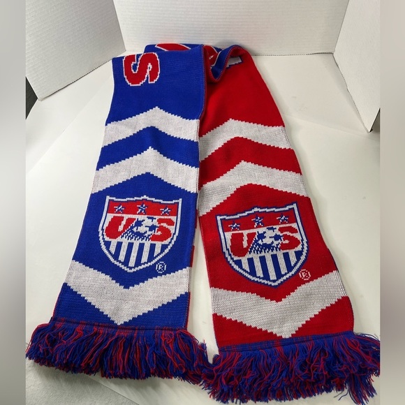 USA 🇺🇸 Men Soccer Team Knit Scarf “We are the Yanks” USMNT Adult - Picture 1 of 5
